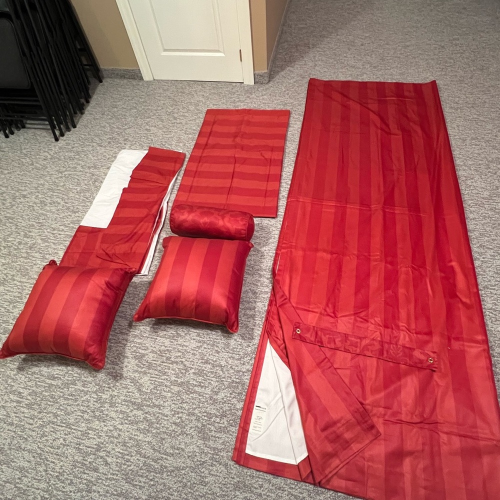 Bed skirt and pillow set.